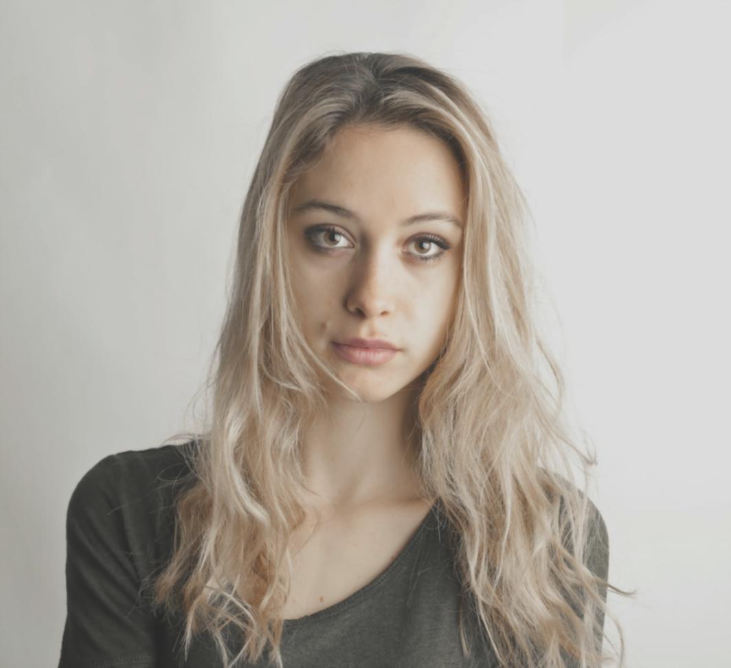 Moderne Beauty-Ausrüstung und Styling-Tools für professionelles Training